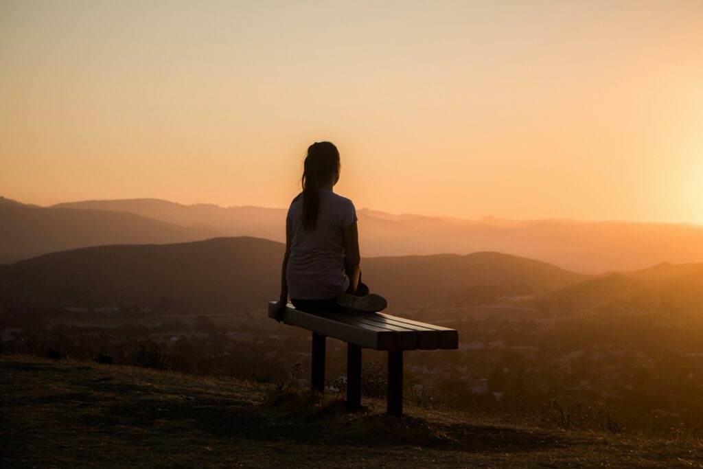 relaxation d'une femme atteinte du syndrome de l'inde